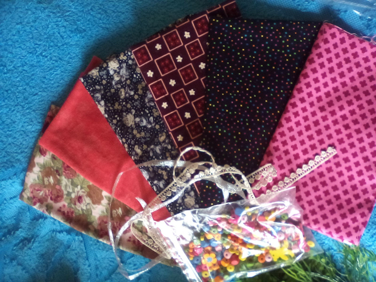 Хомяк пустился в пляс:-) :-) :-)