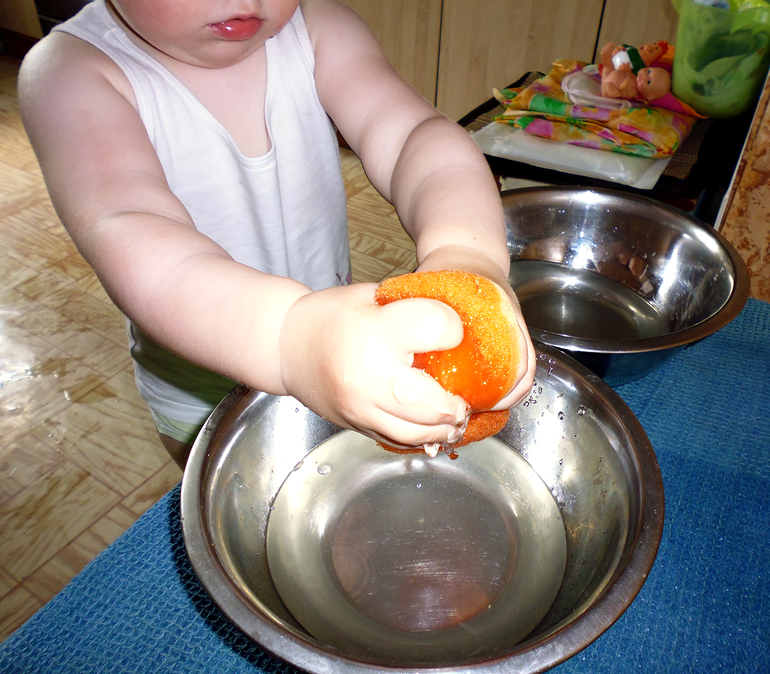 Майские игры. Часть 1. Игры с водой.