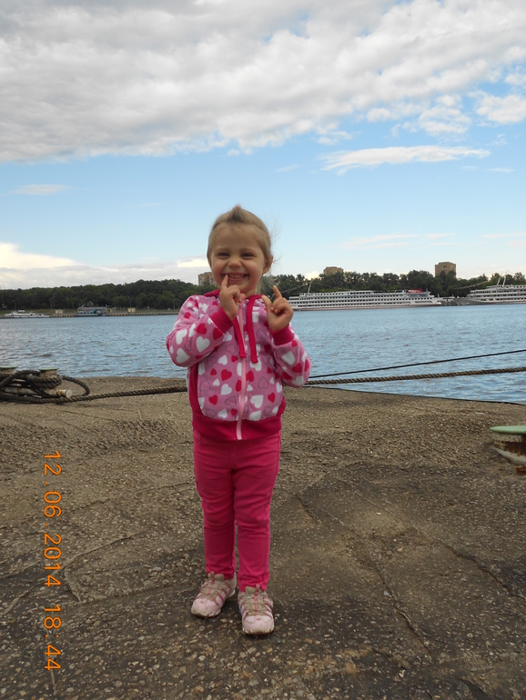 Погуляли сегодня с кавалером)))