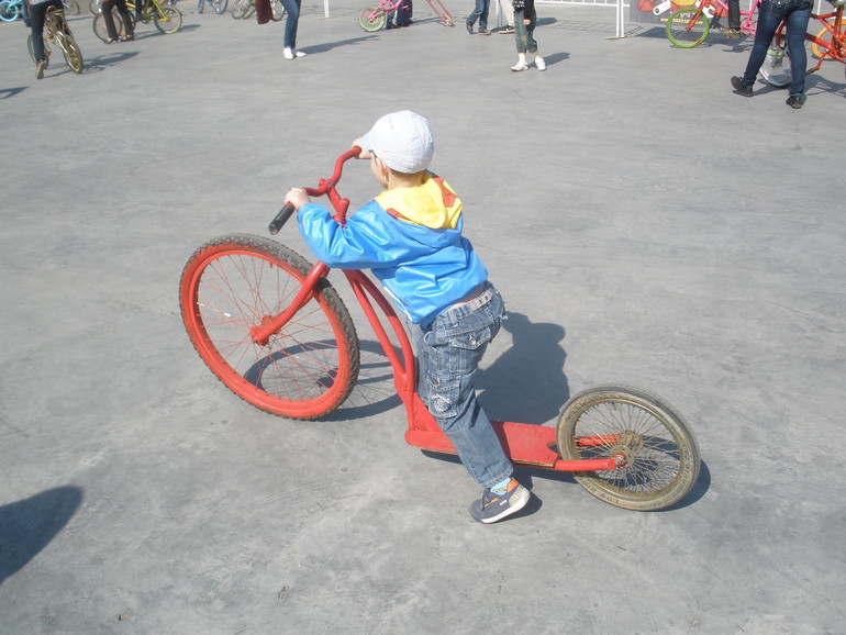 Сокольники, выставка велосипедов.