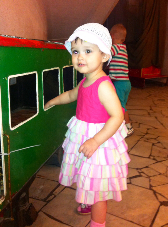 В гостях у дедушки Дурова ( большая сцена)