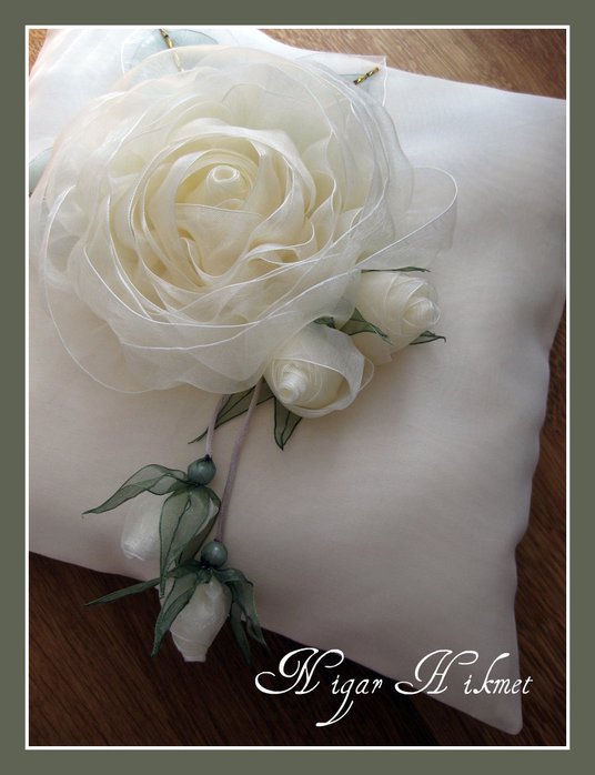 ИЮЛЬСКИЙ конкурс ЦВЕТЫ ИЗ ТКАНИ