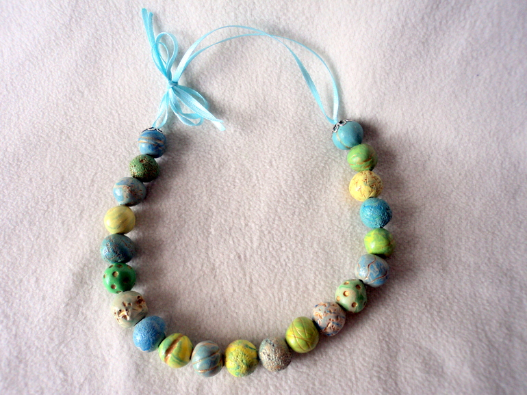 я его слепила из того, что было