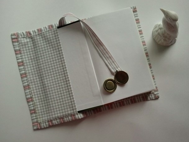 Лучший подарок-это книга!