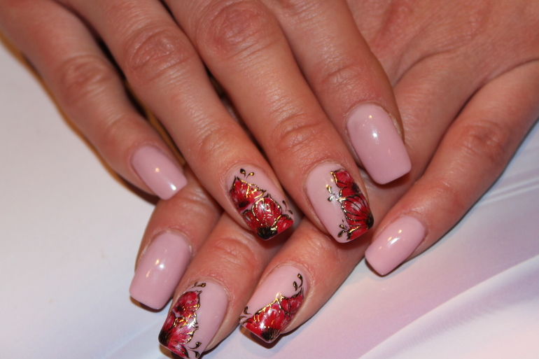 "Апрельской акварелью.,Апрельской карамелькой..."!!!!