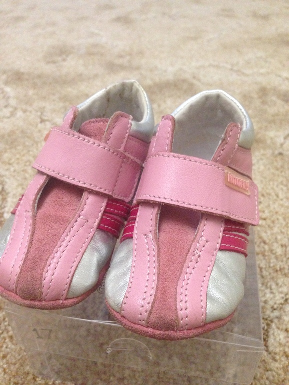 Продаю обувь б/у для девочки от 0 до 12 месяцев!!!