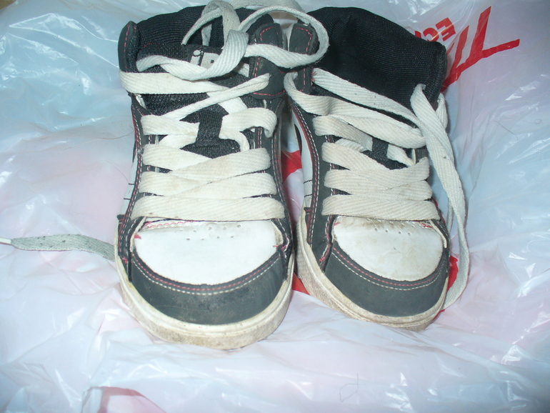 одежда для девочек(Бутово)Бронь Ольга.Обувь для мальчика добавила