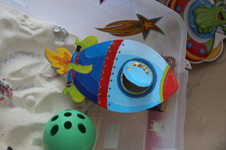 Сенсорная коробочка на тему