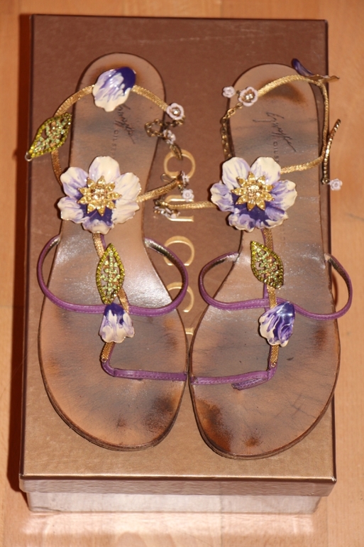 Добавила!!!Брендовые туфли Versace, Dior, Christian Louboutin, Miu Miu