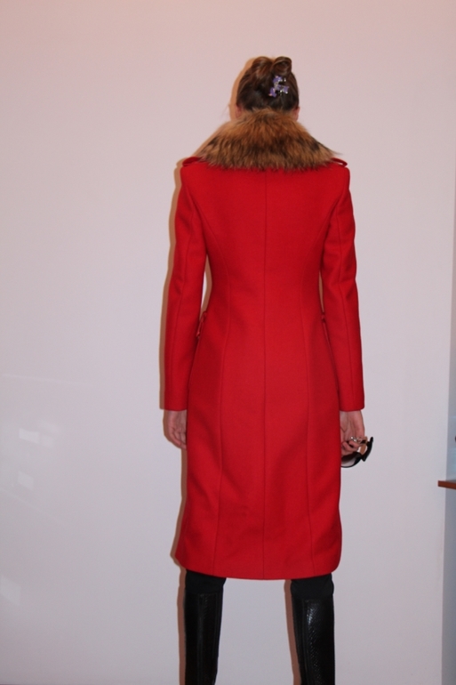 Пальто Mikhael Kors первая линия, и Emilio Pucci 100%оригинал.