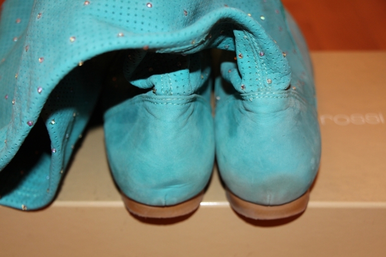 Добавила!!!Брендовые туфли Versace, Dior, Christian Louboutin, Miu Miu