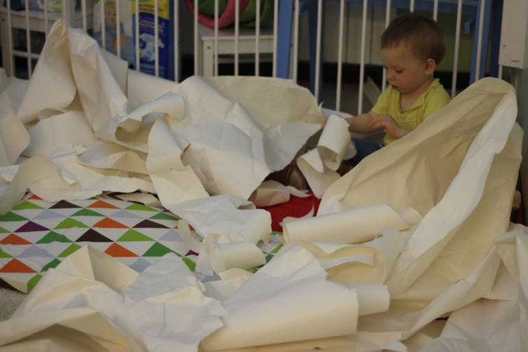 Близнецы Ярослав и Вадим (много фото , одни постом как мы живем)