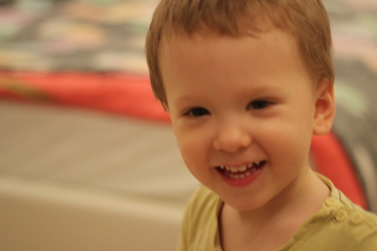 Близнецы Ярослав и Вадим (много фото , одни постом как мы живем)