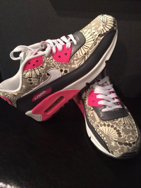 Кроссовки nike airMAX