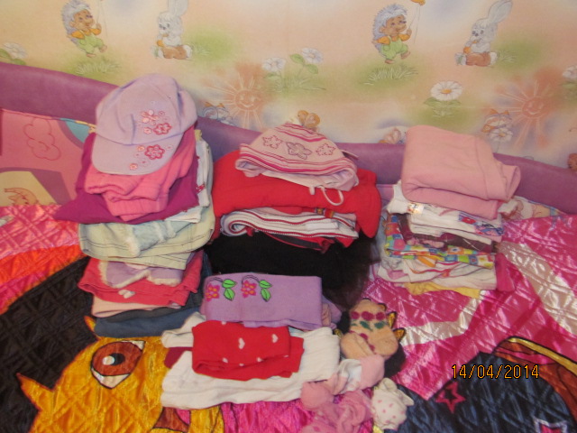 Отдам вещи для девочки.