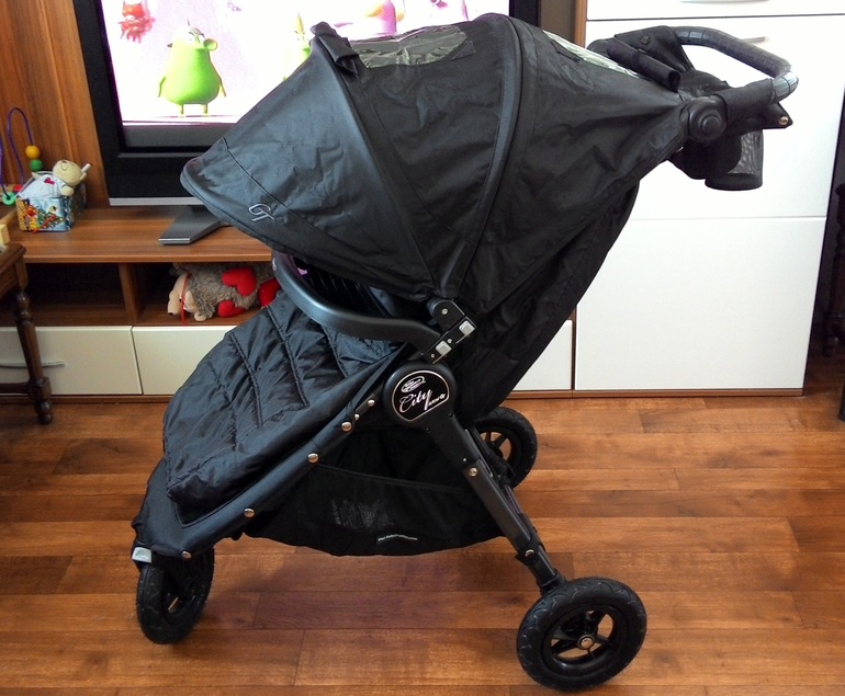 Baby Jogger City Mini GT(бу 3 раза)+столик+консоль+конверт Цена за все 17500!!! ТК за мой счет!!!