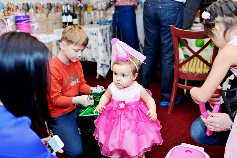 Годовасие Евунделя. Часть вторая - торжественная. Принцесс Пати.