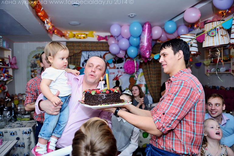 Годовасие Евунделя. Часть вторая - торжественная. Принцесс Пати.