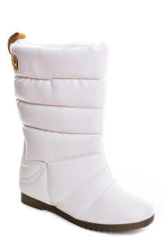 Я себе дутики заказала с дочей гулять) кому еще 1050р+15%