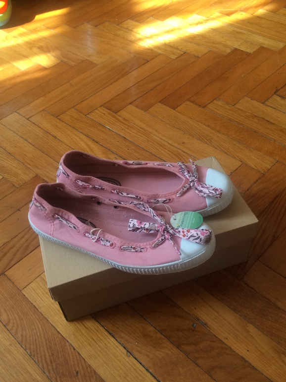 Продам балетки испанской марки Chipie, новые, 1500 руб.
