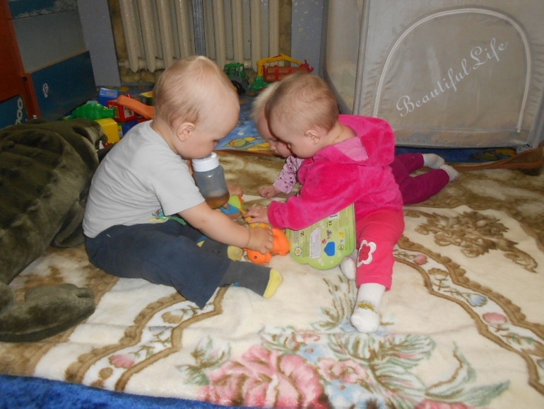 Полине 7 месяцев, поход в поликлинику.