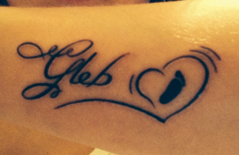 На эту и на ту набью себе тату)))