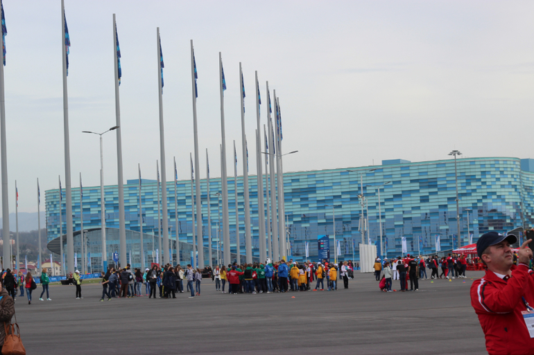 Одна страна - одна команда!