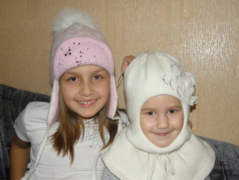 Наши красивые шапочки:)