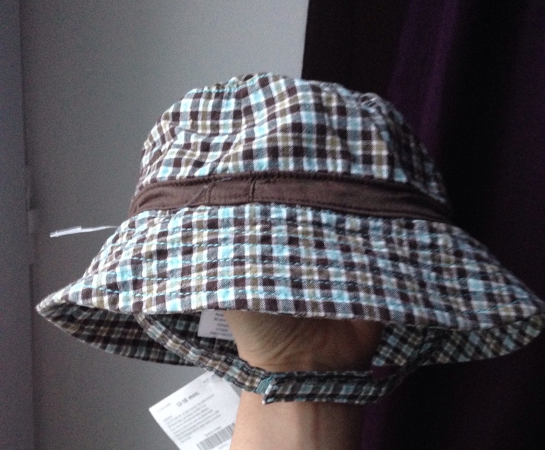 Шапочки для мальчика. Москва, Бутово, почтой не меняюсь!