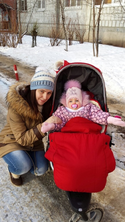 Нам 1 год и 2 месяца!!!!