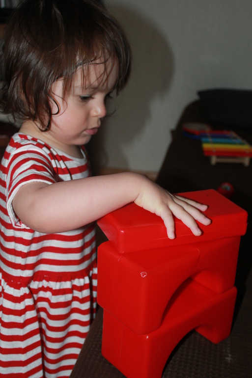 Изучаем цвета_Красный