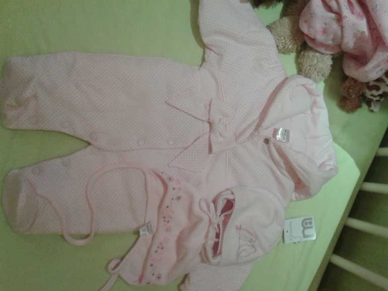 Что одеть завтра на выписку? СПб.