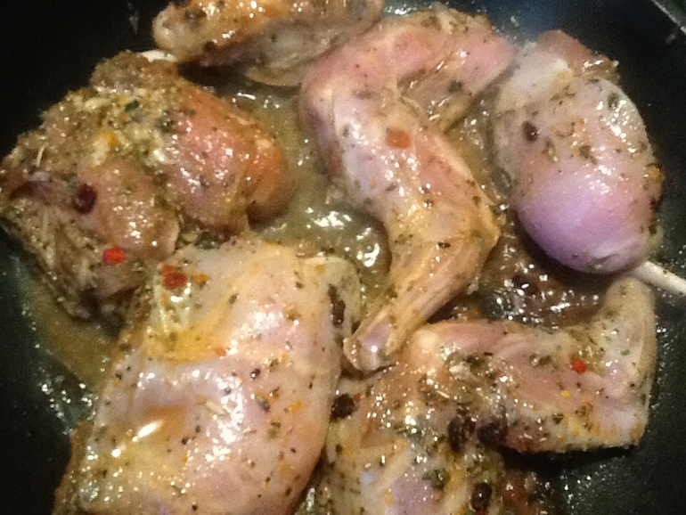 Мультяшный кролик:)