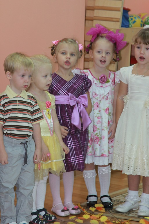 Осенний утренник / София