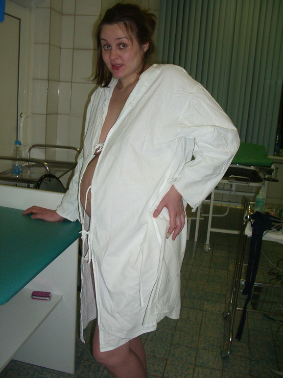 Первые роды 4 года назад. Много текста.