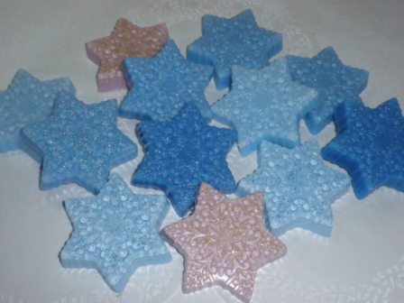 Мыло. Много мыла.Очень много мыла!