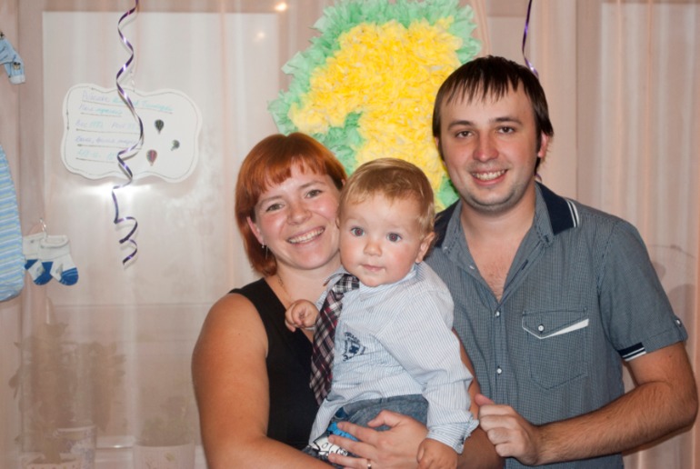 Первый День Рождения!