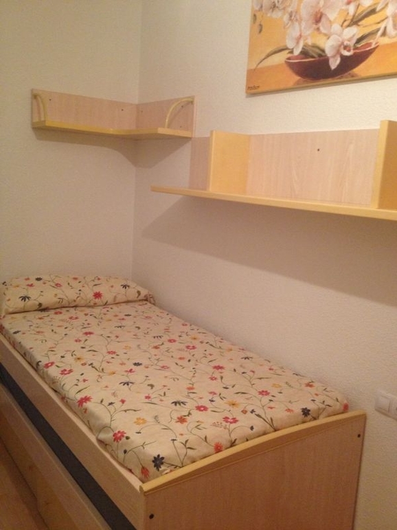 Спец. цена на аренду апартаментов в Испании (Санта Пола), 4 спальни, в 50м от пляжа, стоимость за месяц: июнь/1400 евро, сентябрь/1500 евро