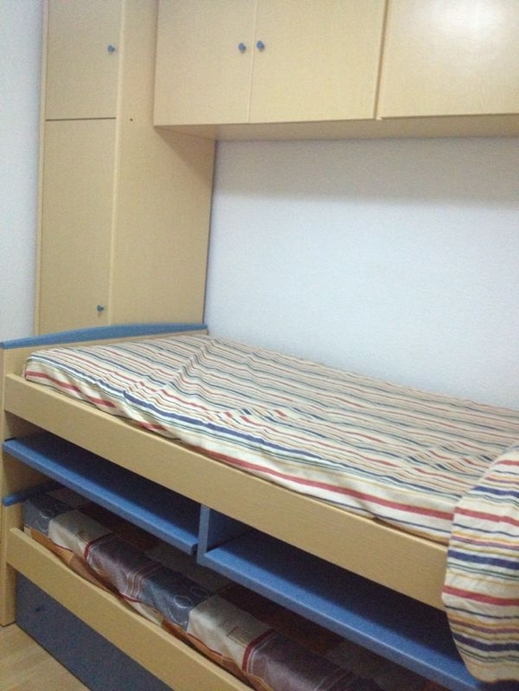 Спец. цена на аренду апартаментов в Испании (Санта Пола), 4 спальни, в 50м от пляжа, стоимость за месяц: июнь/1400 евро, сентябрь/1500 евро