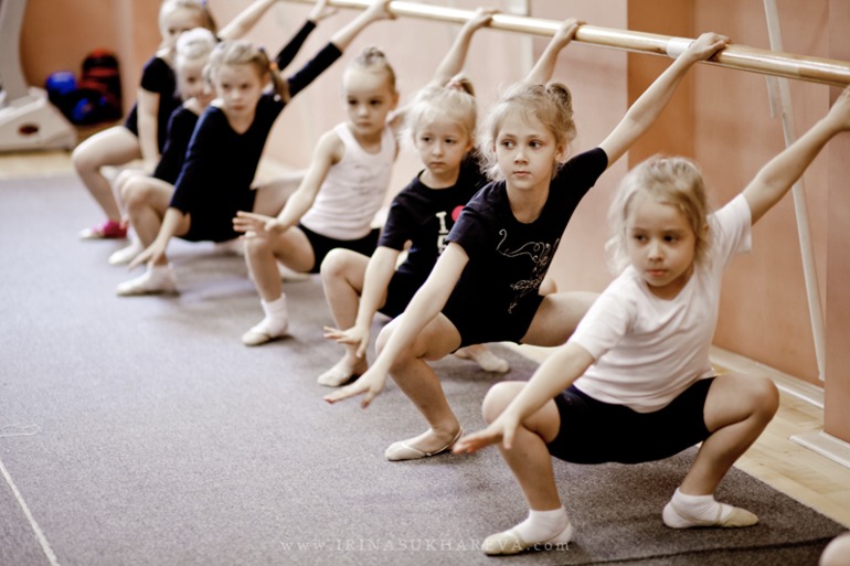 Тренировка по художественной гимнастике. Часть 1.