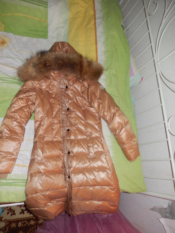 Зимний супер-теплый женский пуховик Монклер (копия Moncler) размер 44-46 (М) - 8000 руб