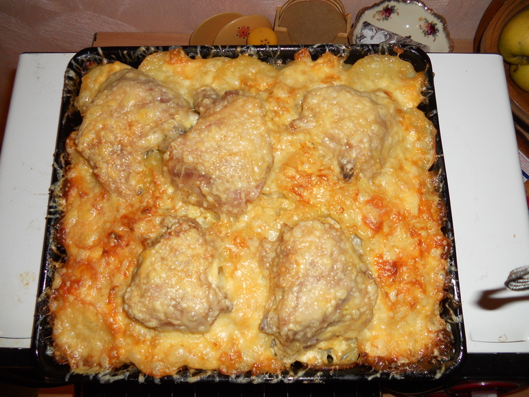 куриные бедра с картошкой