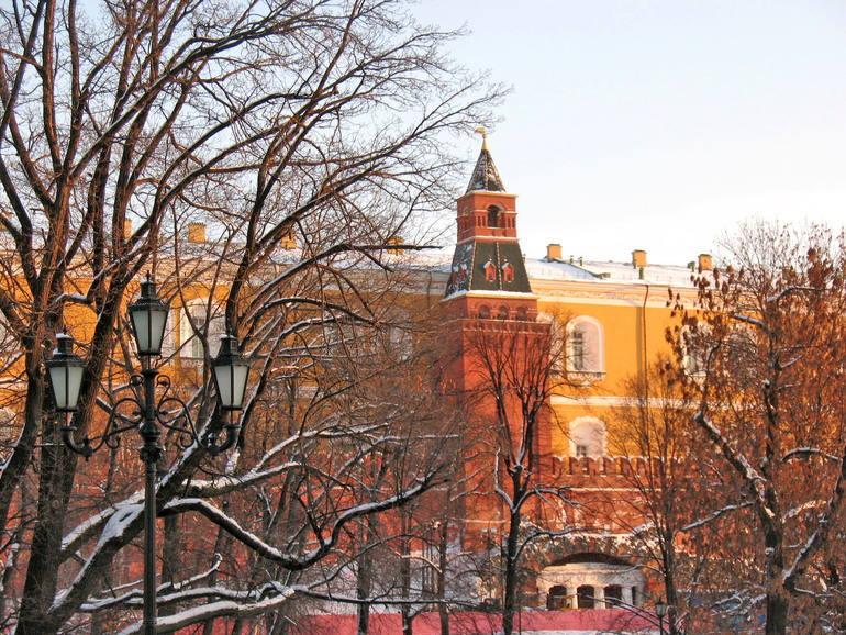Контрольное задание № 40. Превращаем новую фотографию в старую