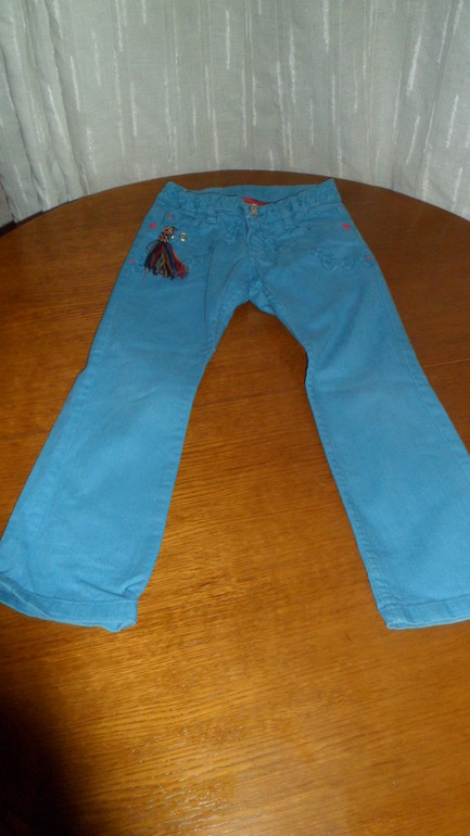 Много джинсов на девочку - Oilily, Clayeux на девочку 4-6 лет