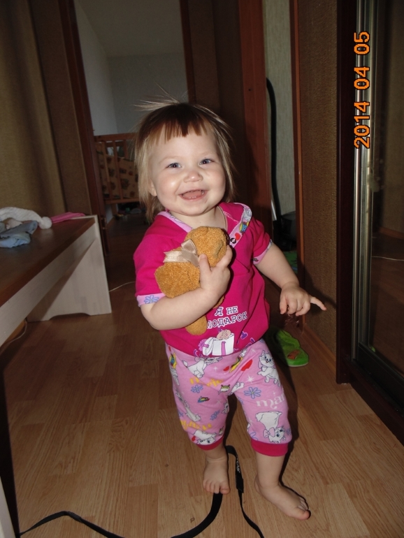 Сшила сегодня доченьке костюм на лето)