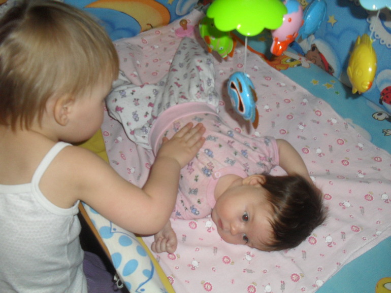 Мои девчонки))