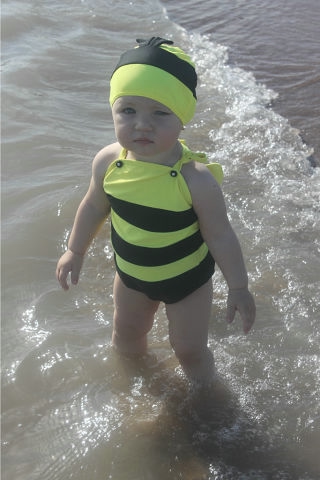 Наш маленький жабенок))) Сезон открыт)