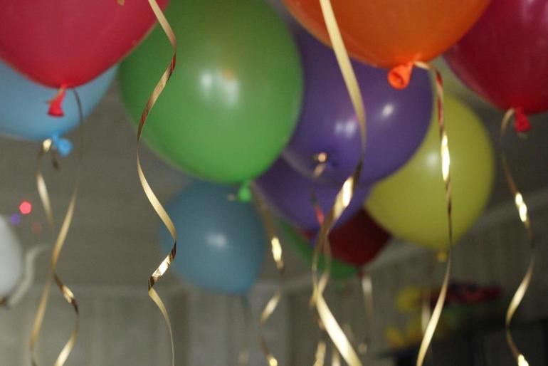 А у нас день рождения!