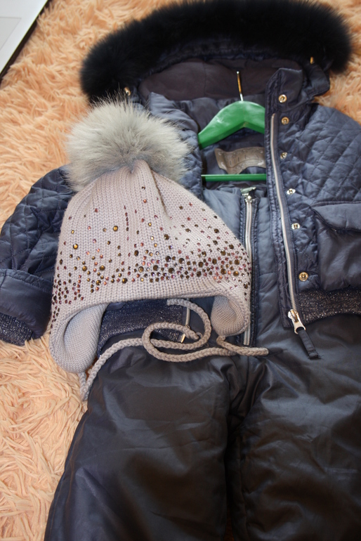 Шапочки на девочку от годика до двух лет