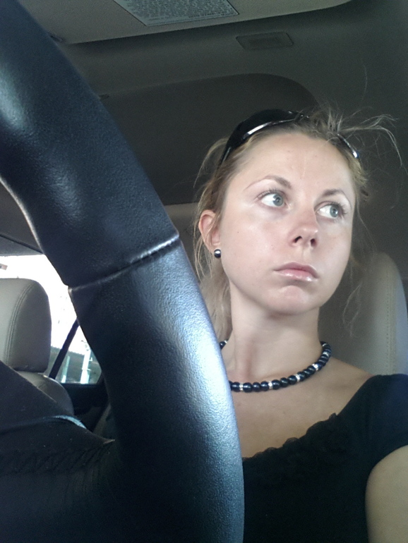 Мне тоже интересно, сколько вы мне лет дадите